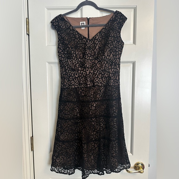 Anne Klein Black Lace Midi Dress - Picture 1 of 3